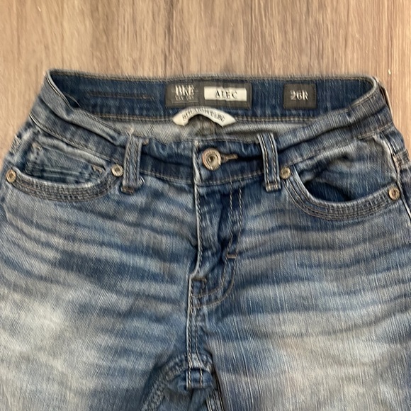 Women’s BKE Buckle Alec Straight Legged mid ride Jeans 26R X 29L - Picture 2 of 7